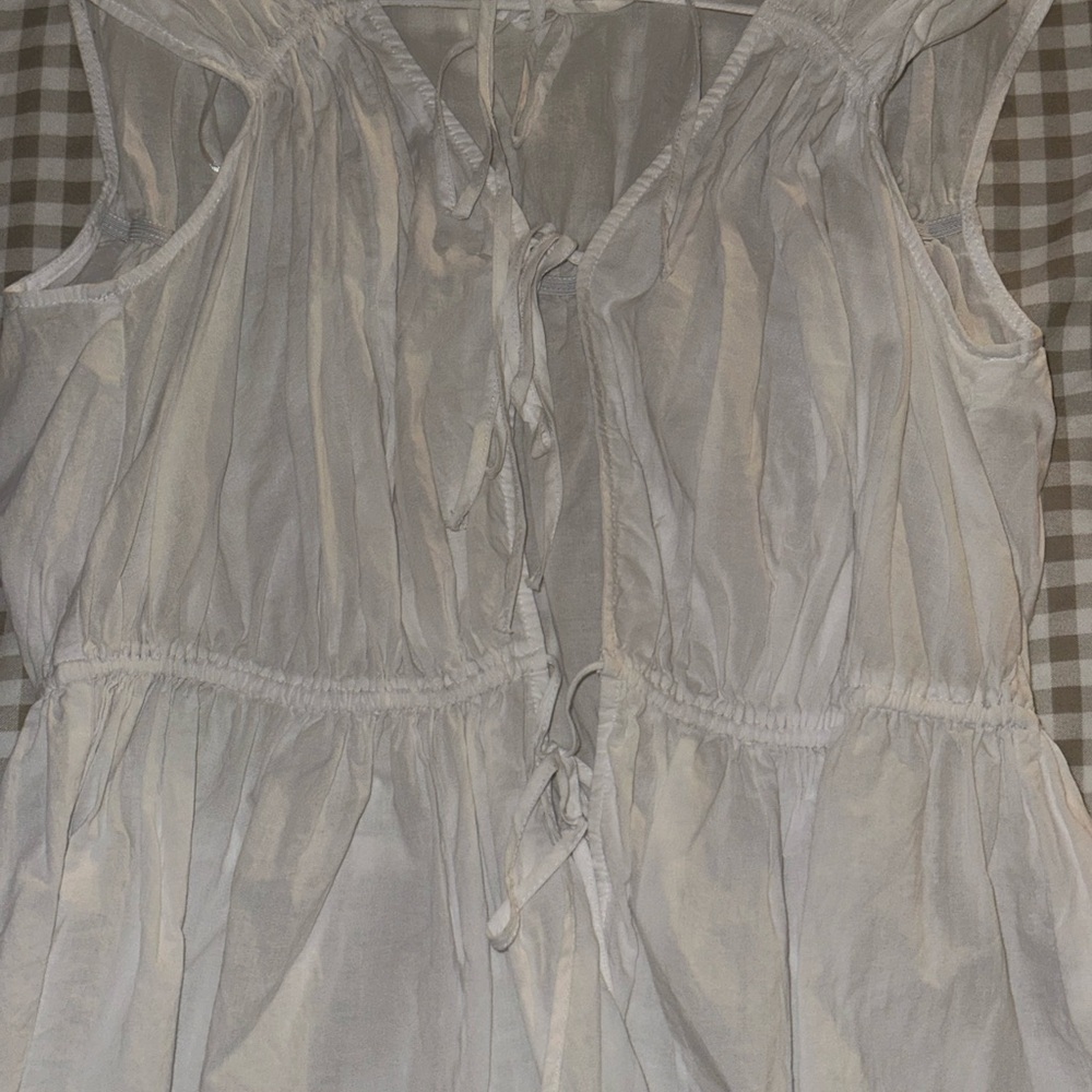H&M White Ruffled Blouse - Picture 2 of 2